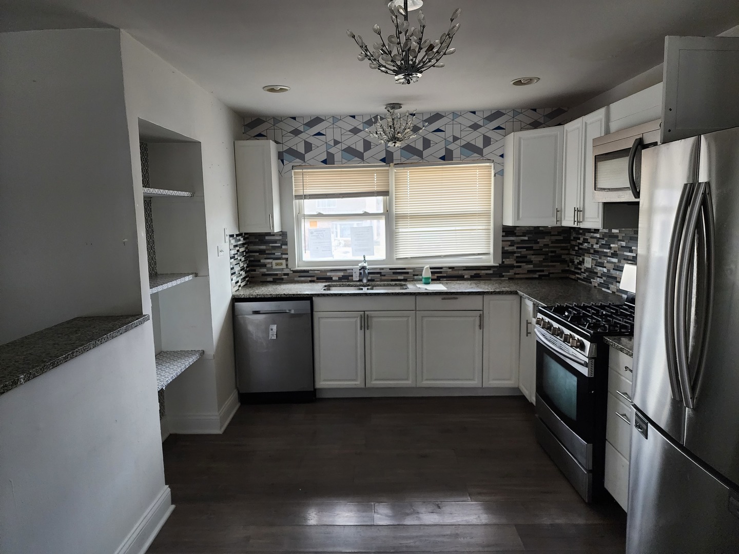 18108 Fountainbleau Drive, Hazel Crest, IL 60429