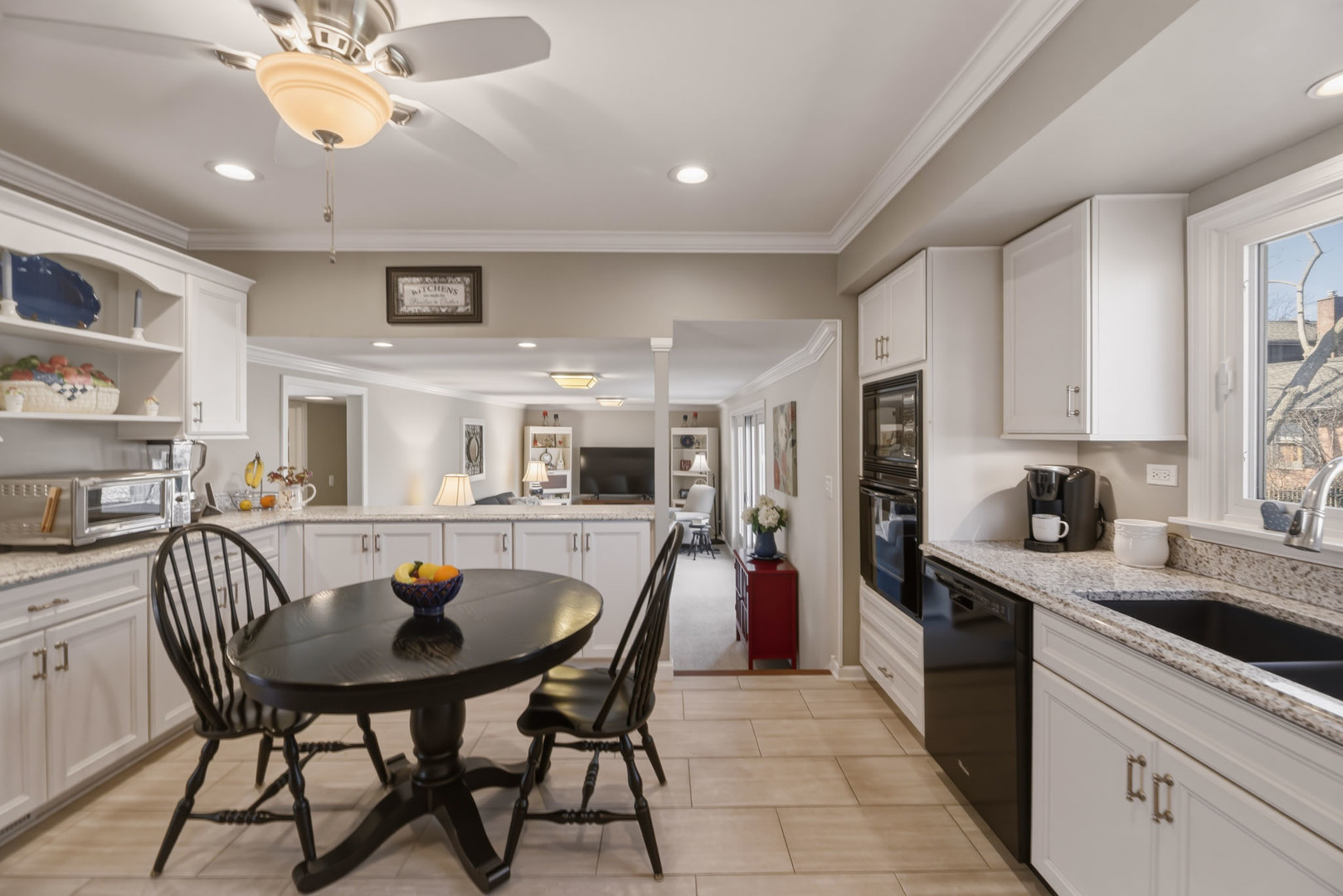 1615 S Harvard Avenue, Arlington Heights, IL 60005