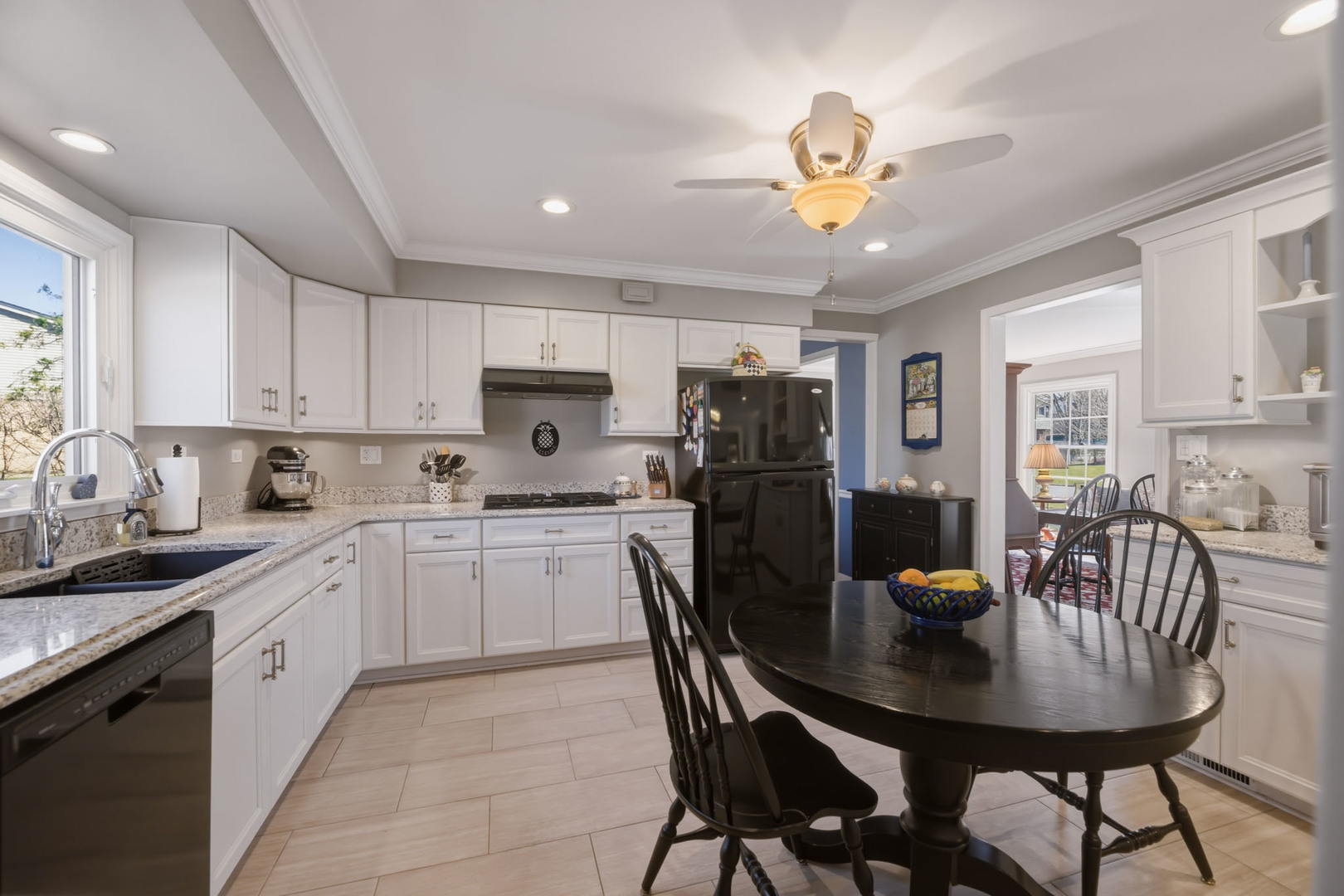 1615 S Harvard Avenue, Arlington Heights, IL 60005