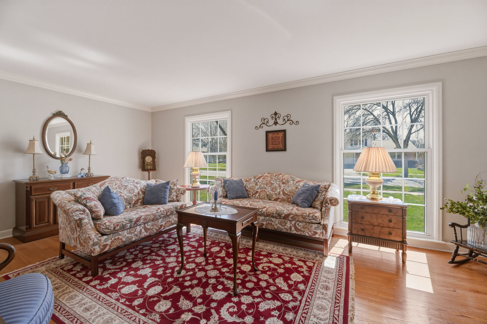 1615 S Harvard Avenue, Arlington Heights, IL 60005