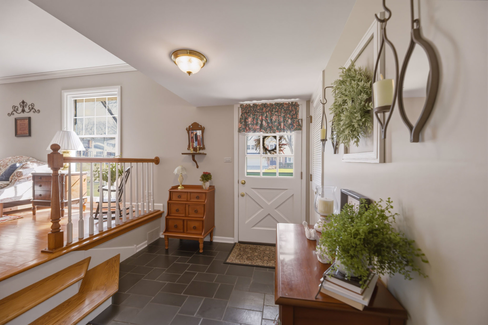 1615 S Harvard Avenue, Arlington Heights, IL 60005