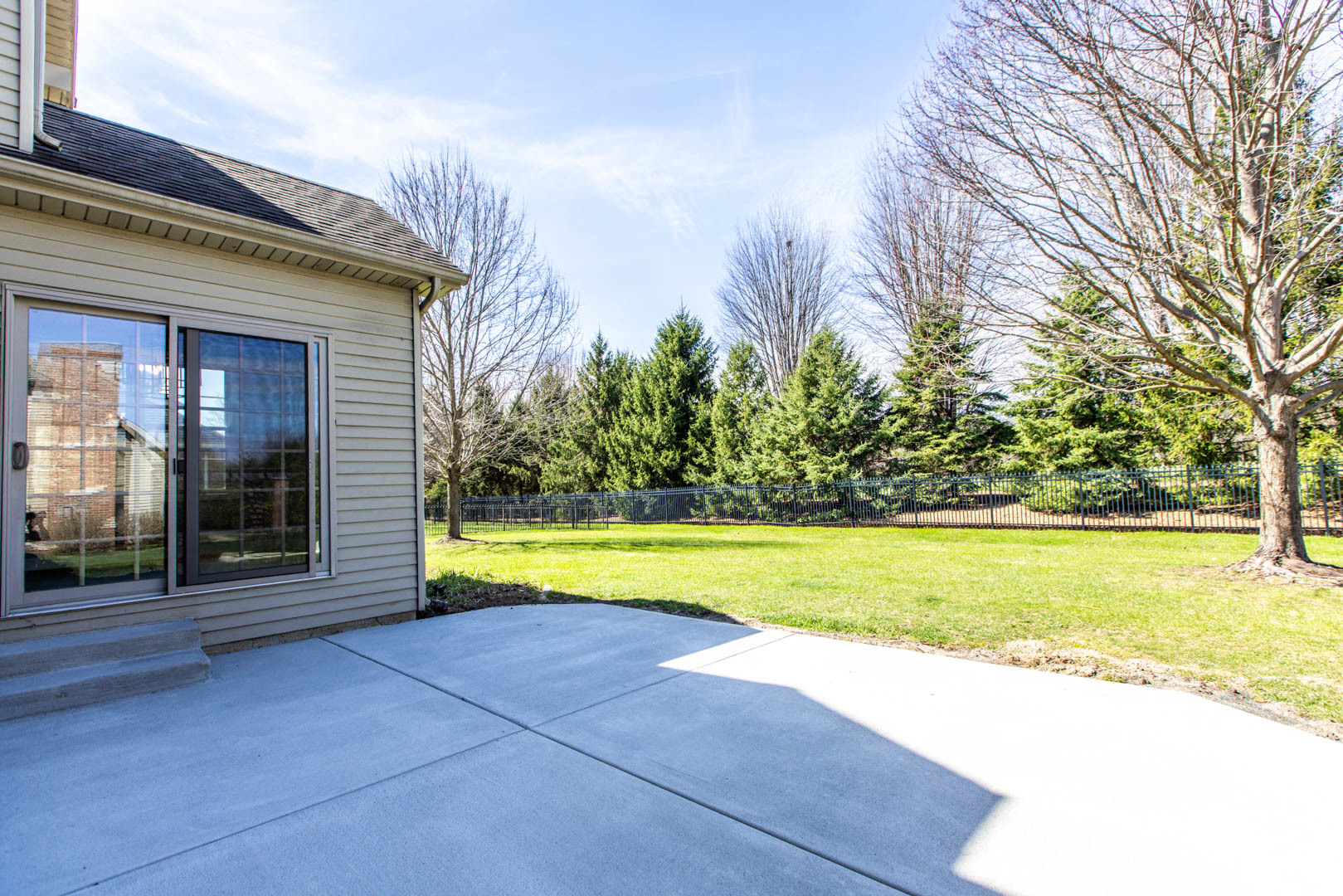 59 STONEBROOK Court, Bloomington, IL 61704