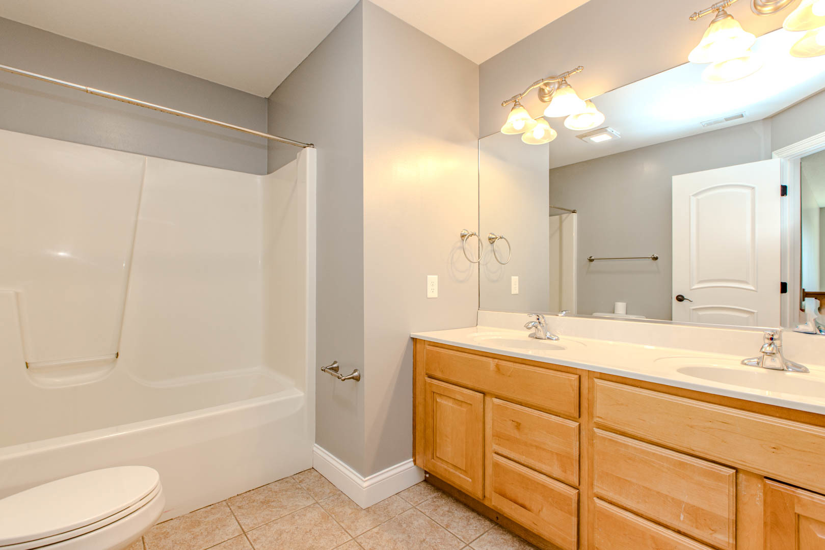 59 STONEBROOK Court, Bloomington, IL 61704