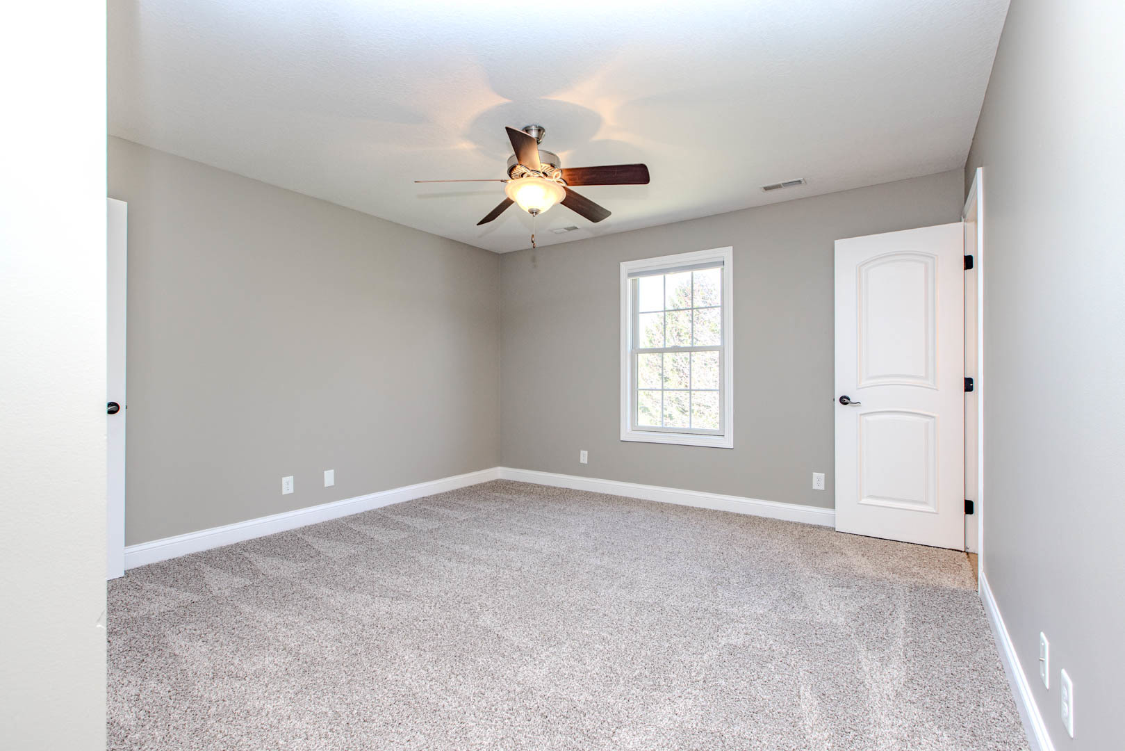 59 STONEBROOK Court, Bloomington, IL 61704