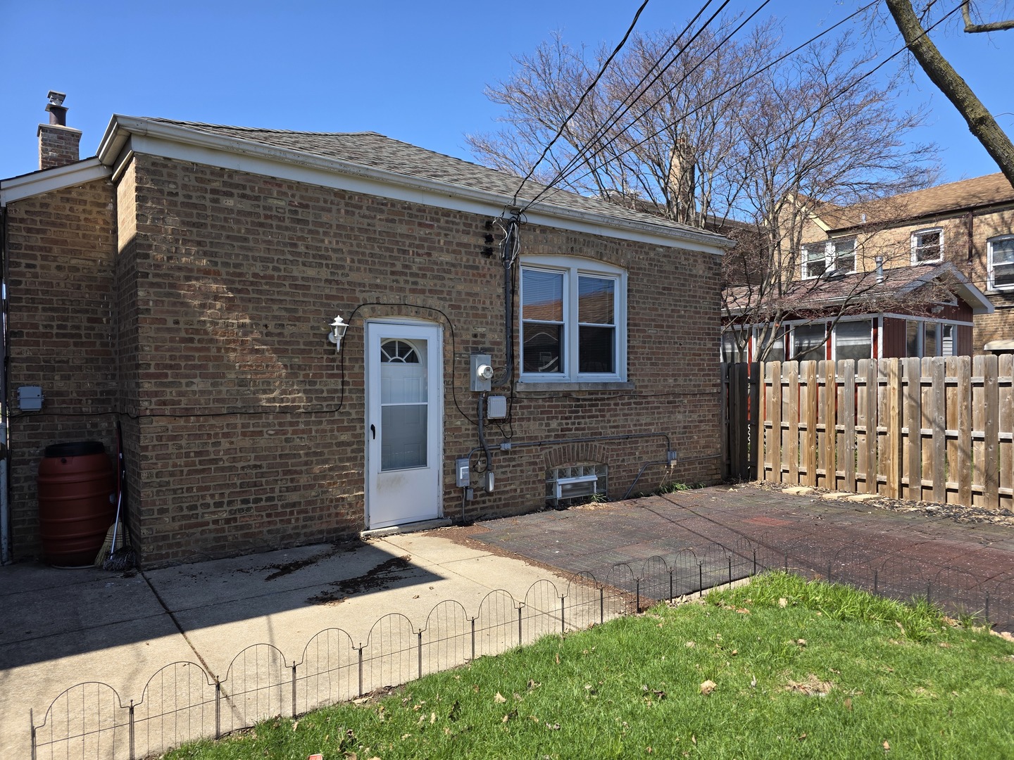 10937 S Artesian Avenue, Chicago, IL 60655