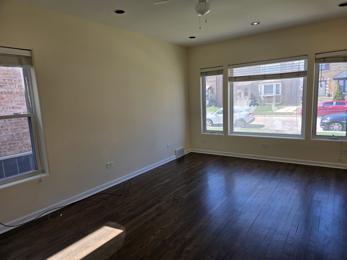 10937 S Artesian Avenue, Chicago, IL 60655