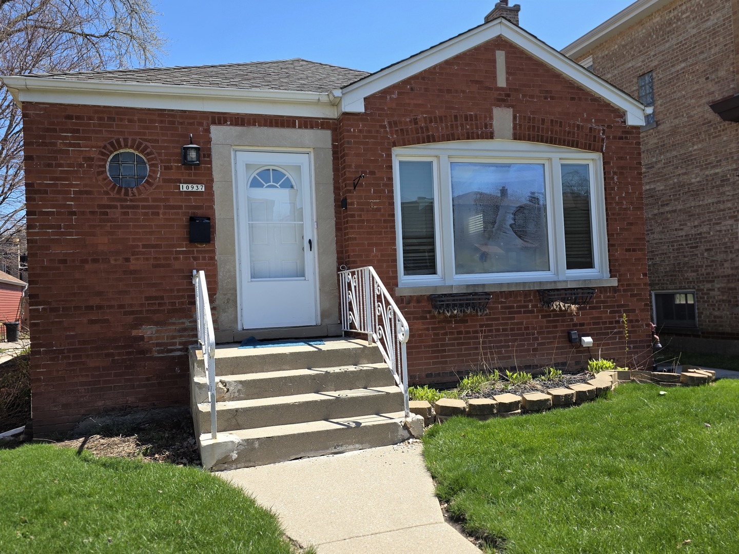 10937 S Artesian Avenue, Chicago, IL 60655