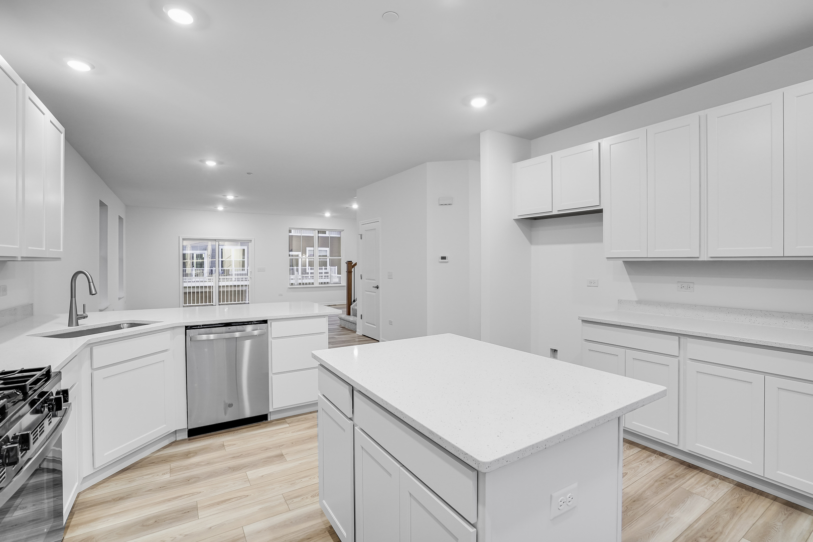 12324 Tinsley Street, Huntley, IL 60142