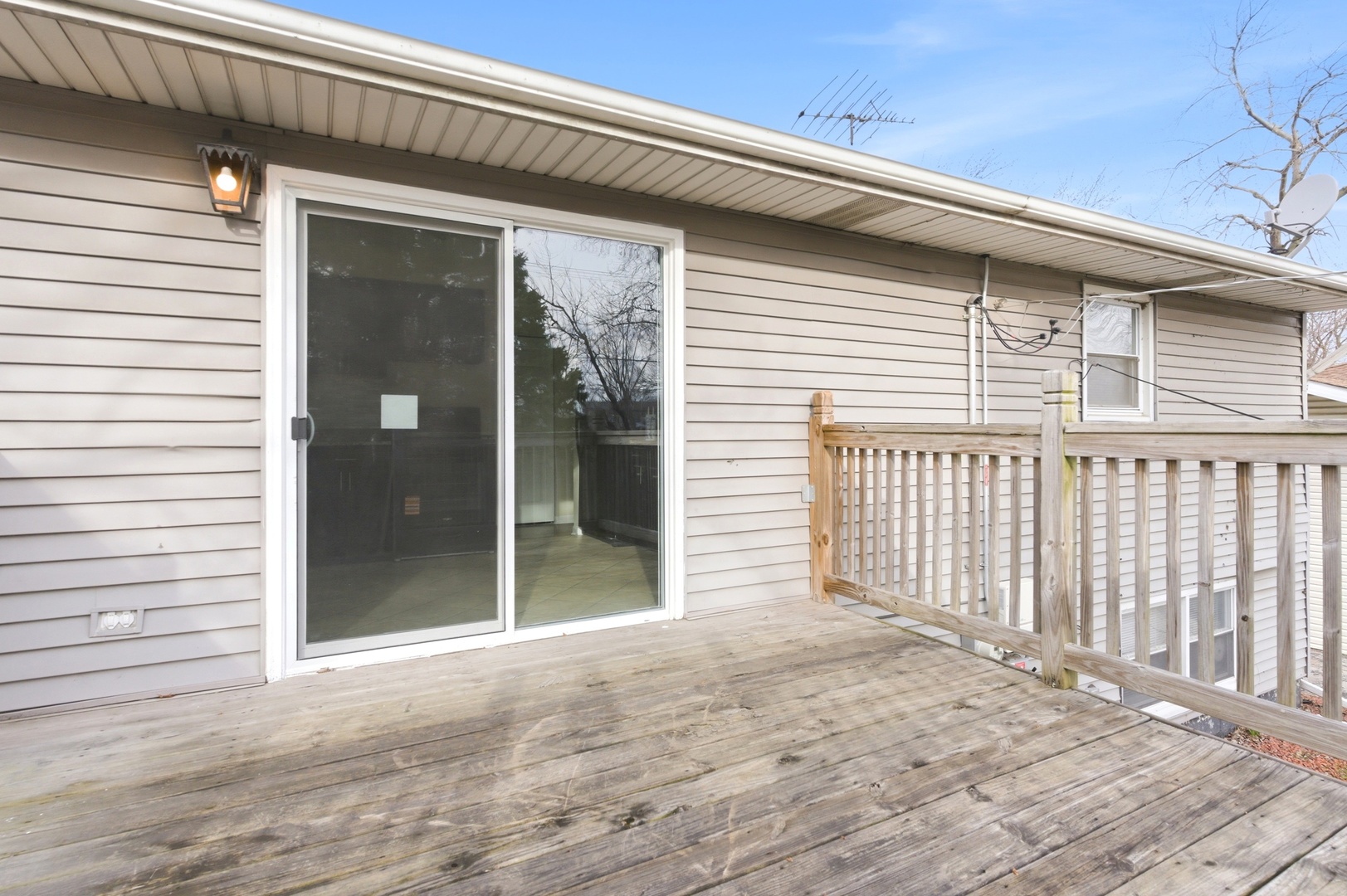 16419 Woodlawn West Avenue, South Holland, IL 60473