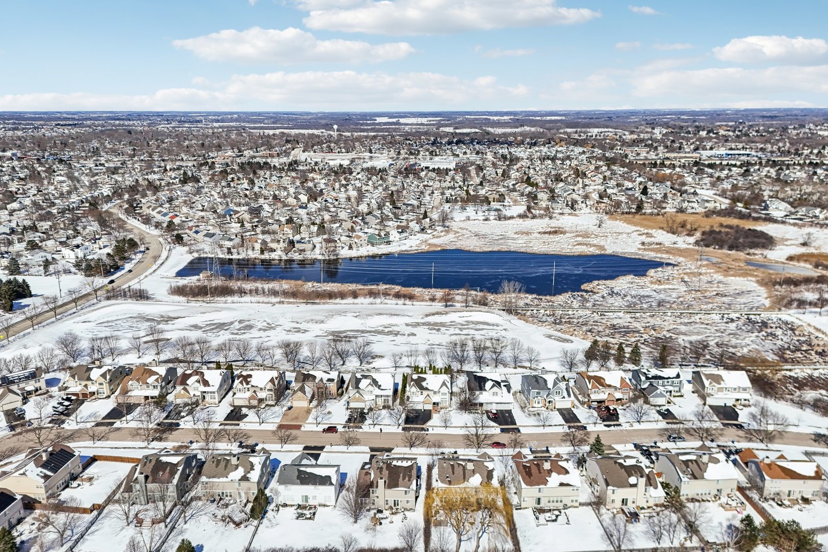 1195 Hadley Circle, Gurnee, IL 60031