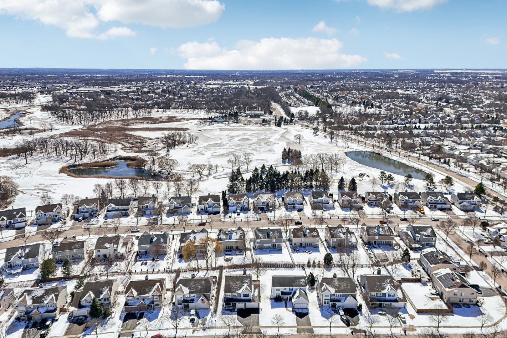 1195 Hadley Circle, Gurnee, IL 60031