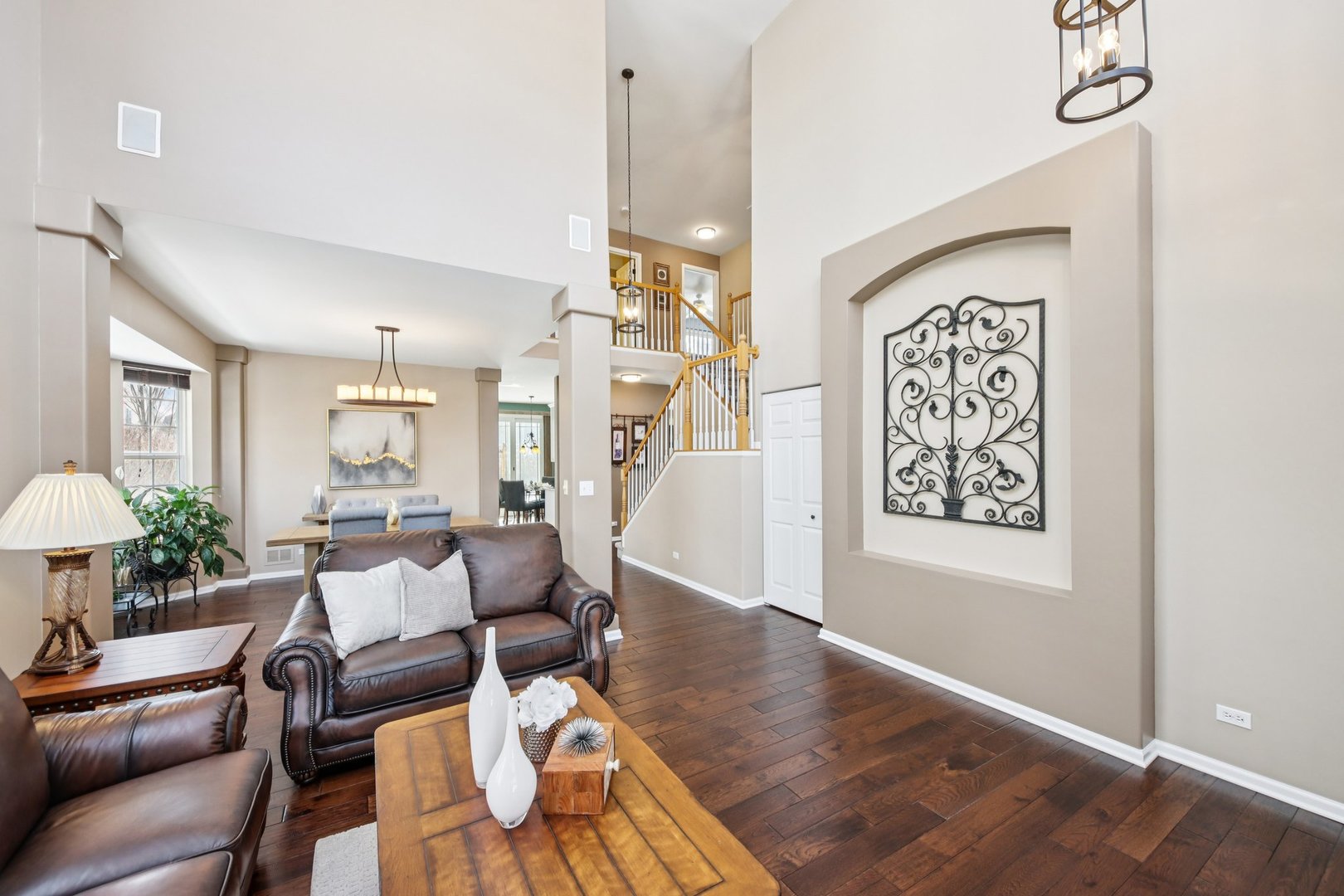 1195 Hadley Circle, Gurnee, IL 60031