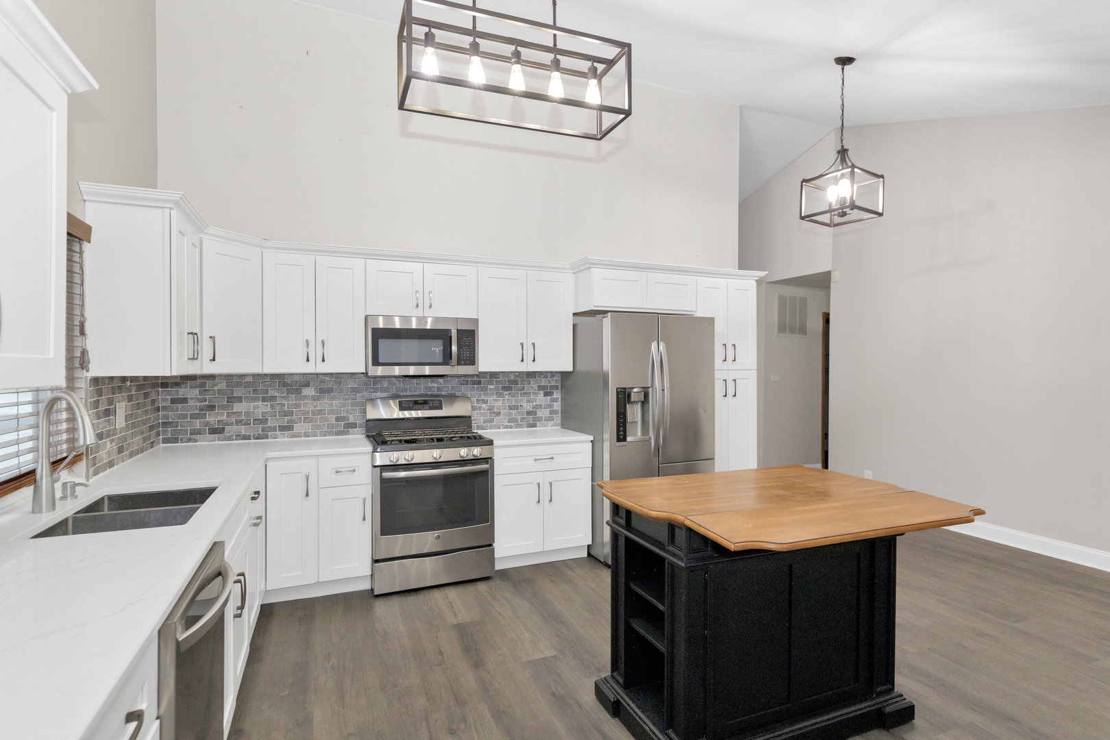 Romeoville, IL 60446