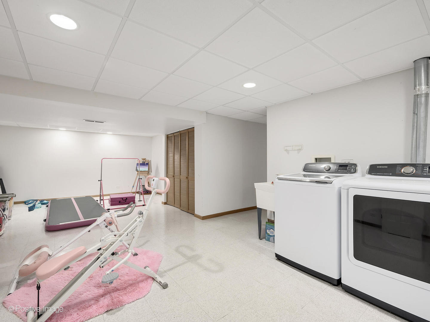 West Chicago, IL 60185