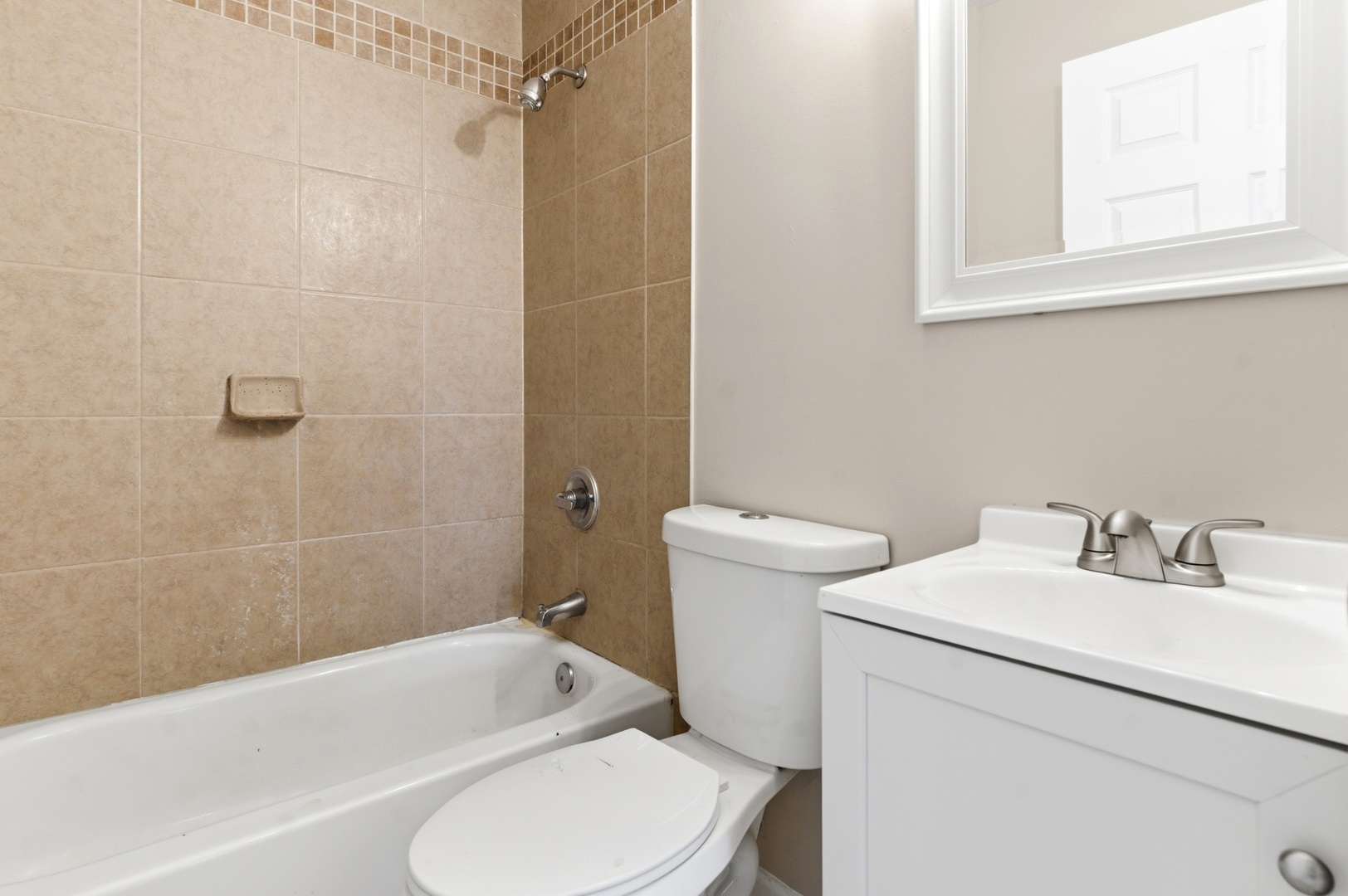 796 E 163rd Street, South Holland, IL 60473