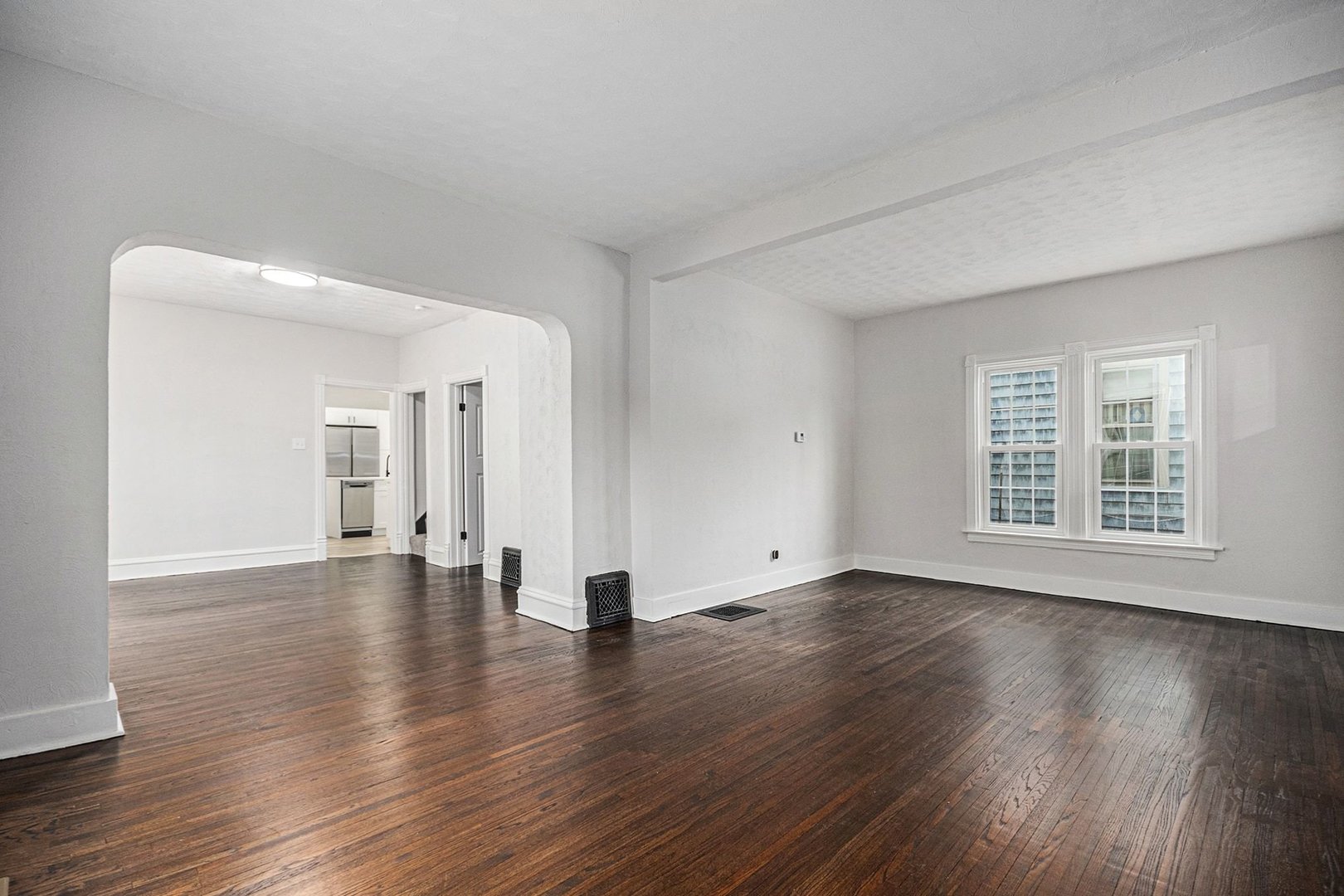 819 Pearl Street, Aurora, IL 60505