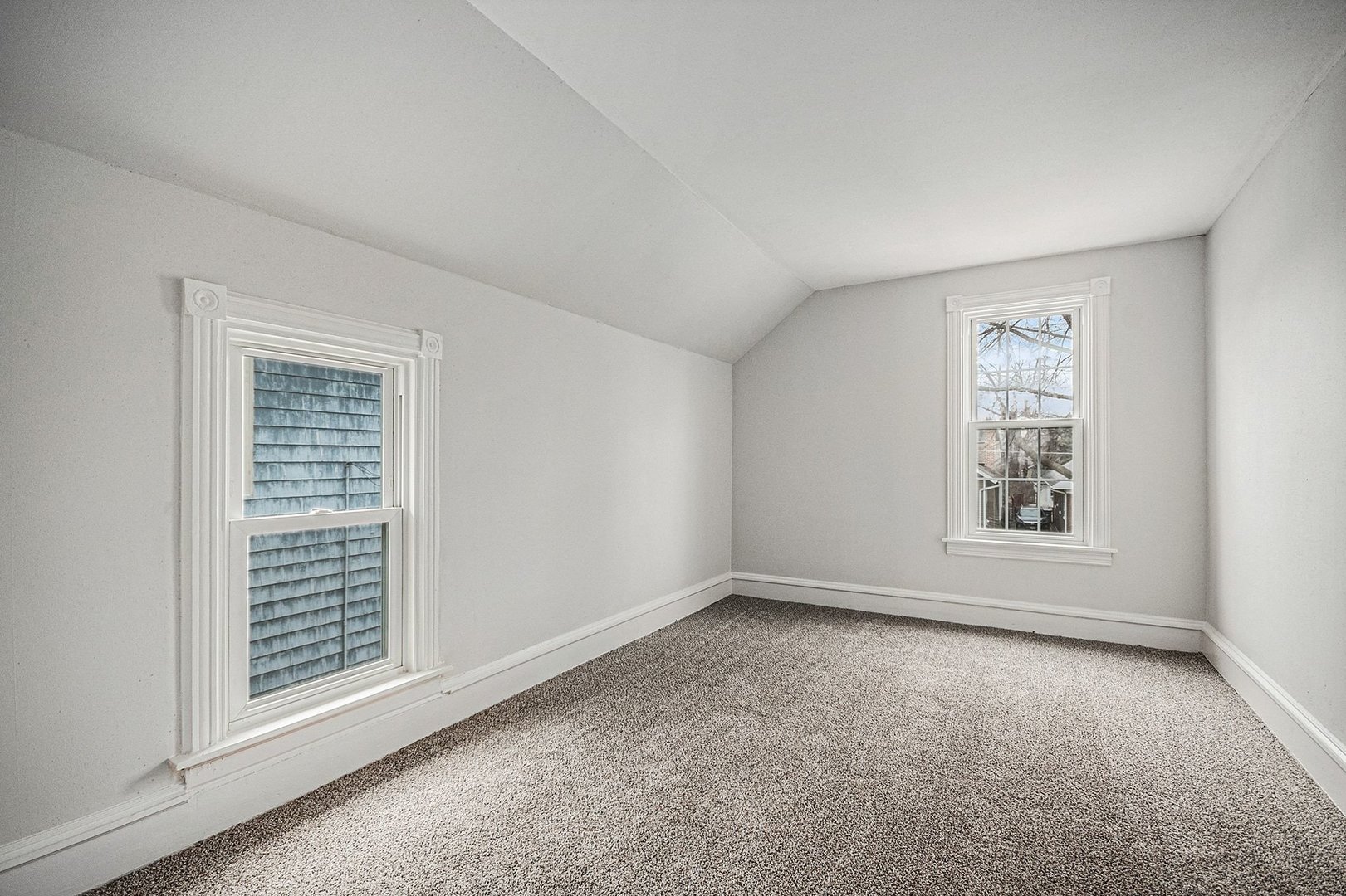 819 Pearl Street, Aurora, IL 60505