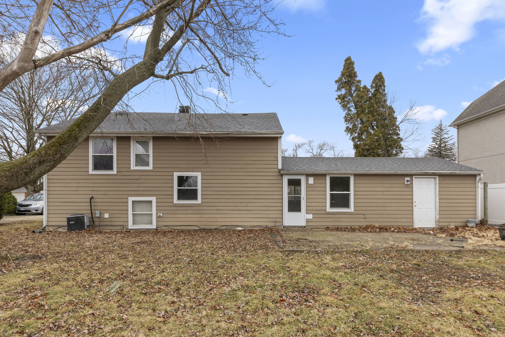 403 S Elizabeth Street, Lombard, IL 60148