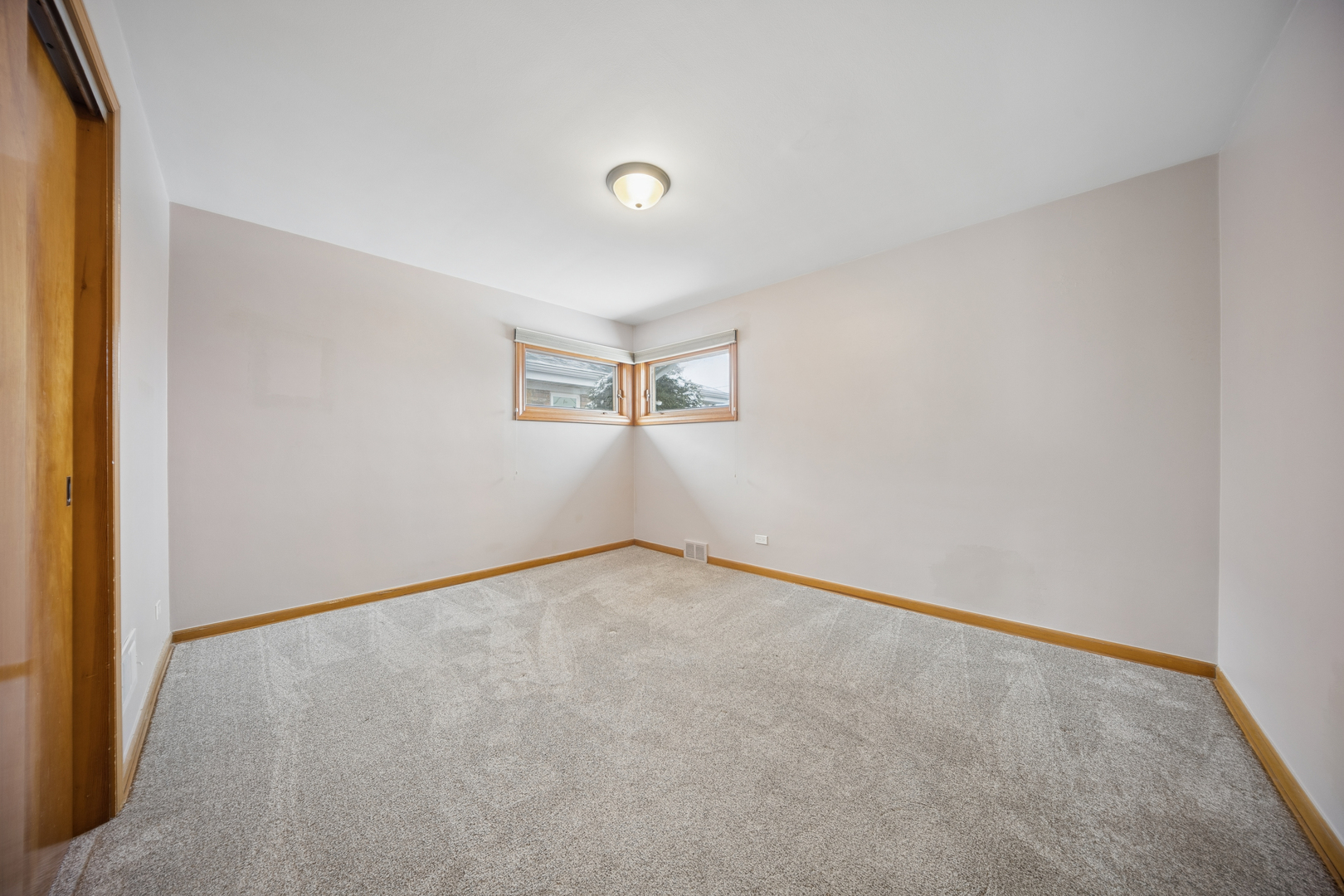 8229 W Giddings Street, Norridge, IL 60706