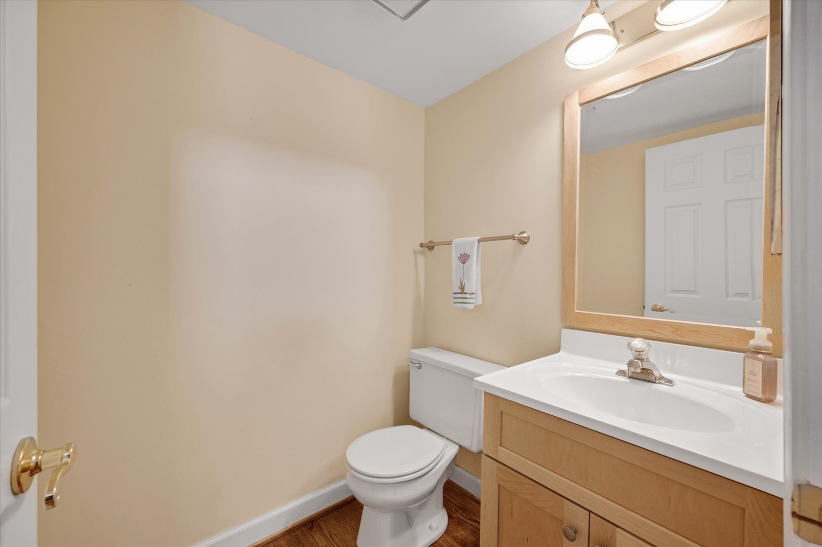 475 Sarah Court, Wood Dale, IL 60191