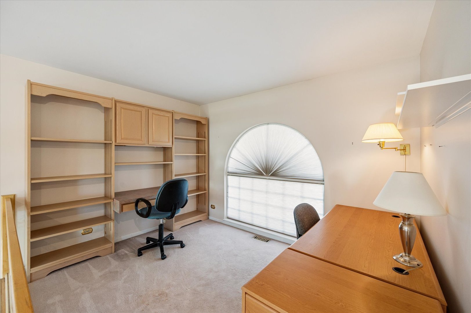 475 Sarah Court, Wood Dale, IL 60191