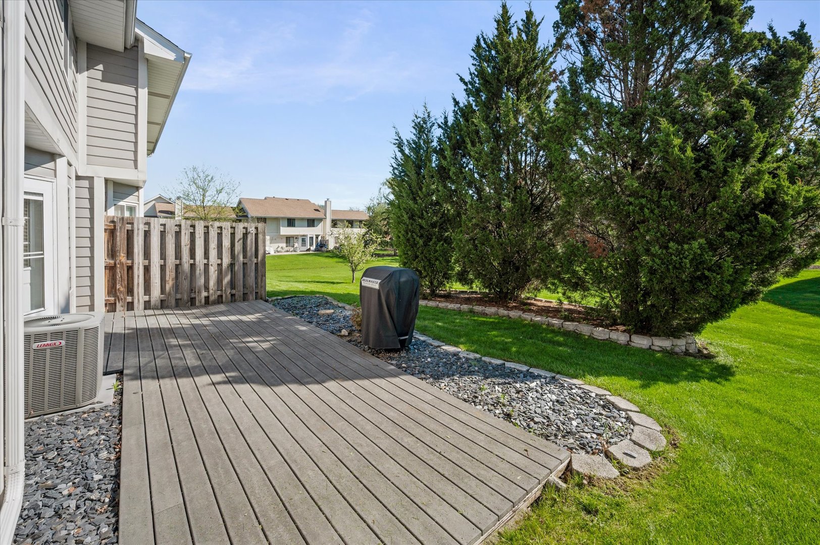 475 Sarah Court, Wood Dale, IL 60191