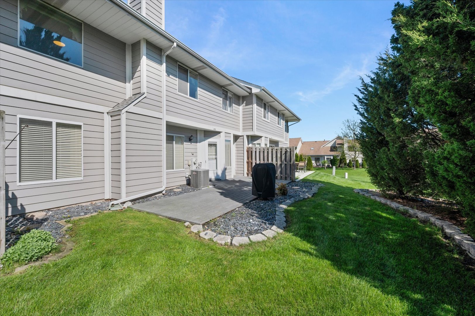 475 Sarah Court, Wood Dale, IL 60191