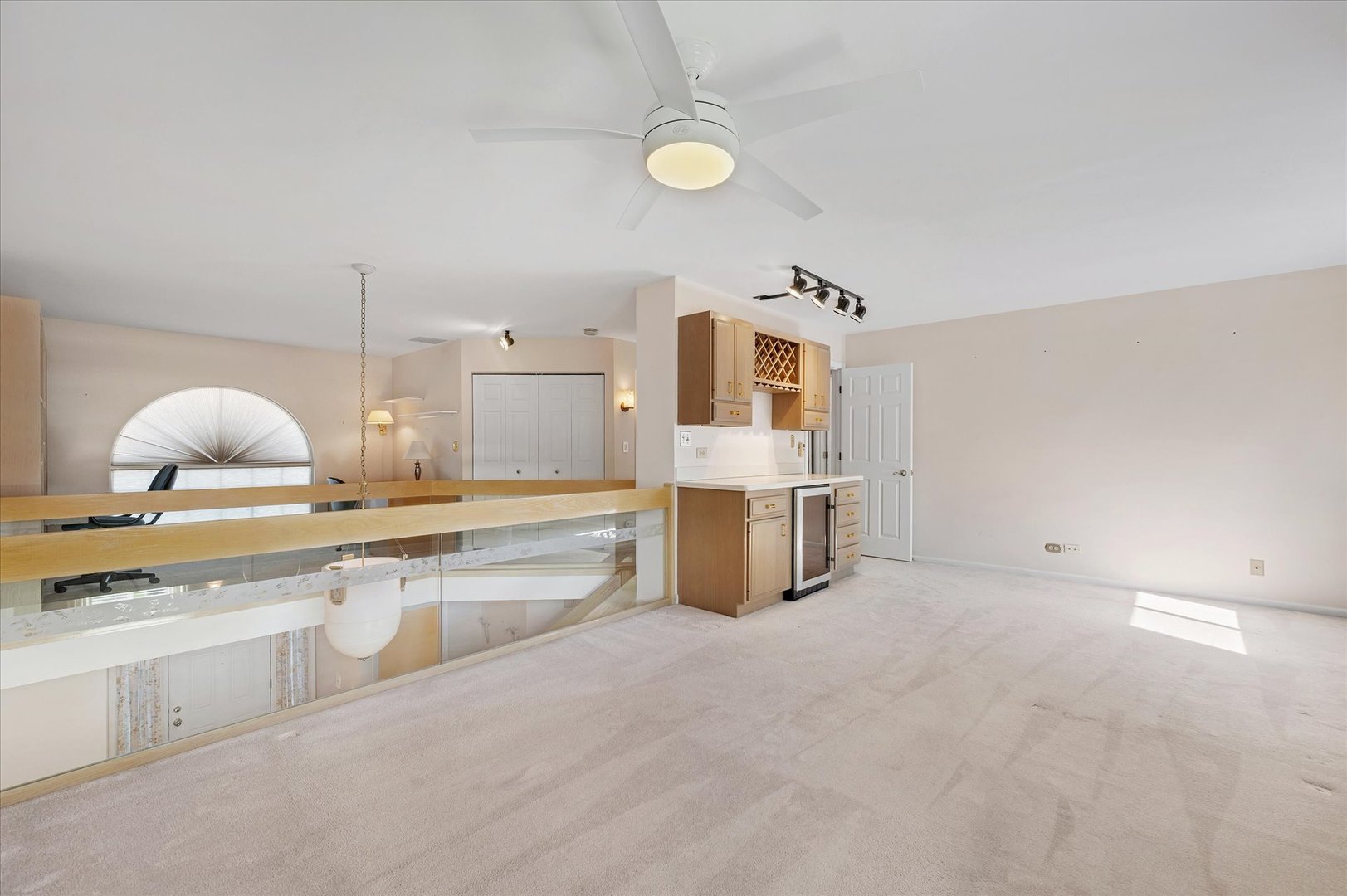 475 Sarah Court, Wood Dale, IL 60191