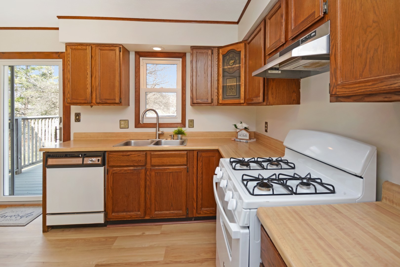 712 E Lincoln Street, Bloomington, IL 61701