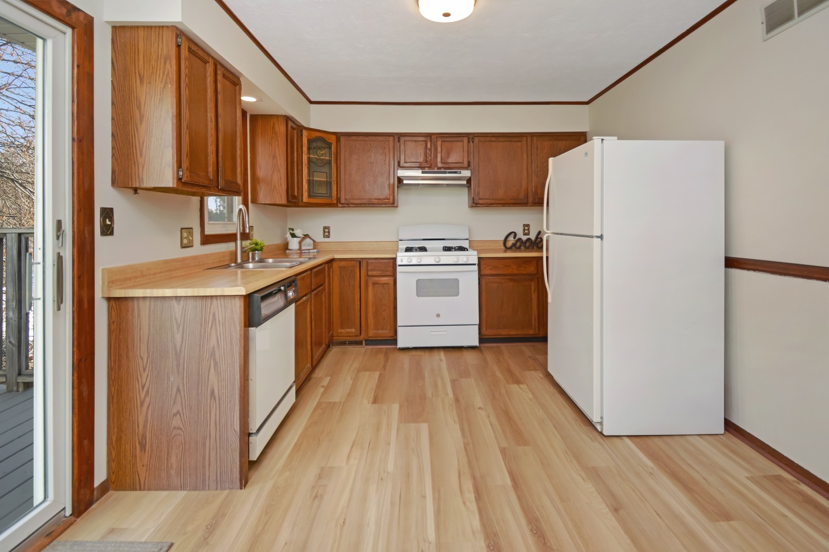 712 E Lincoln Street, Bloomington, IL 61701