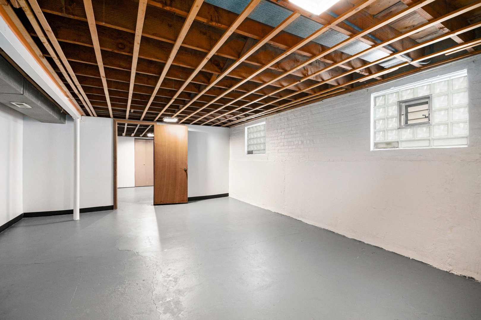 7726 S Troy Street, Chicago, IL 60652