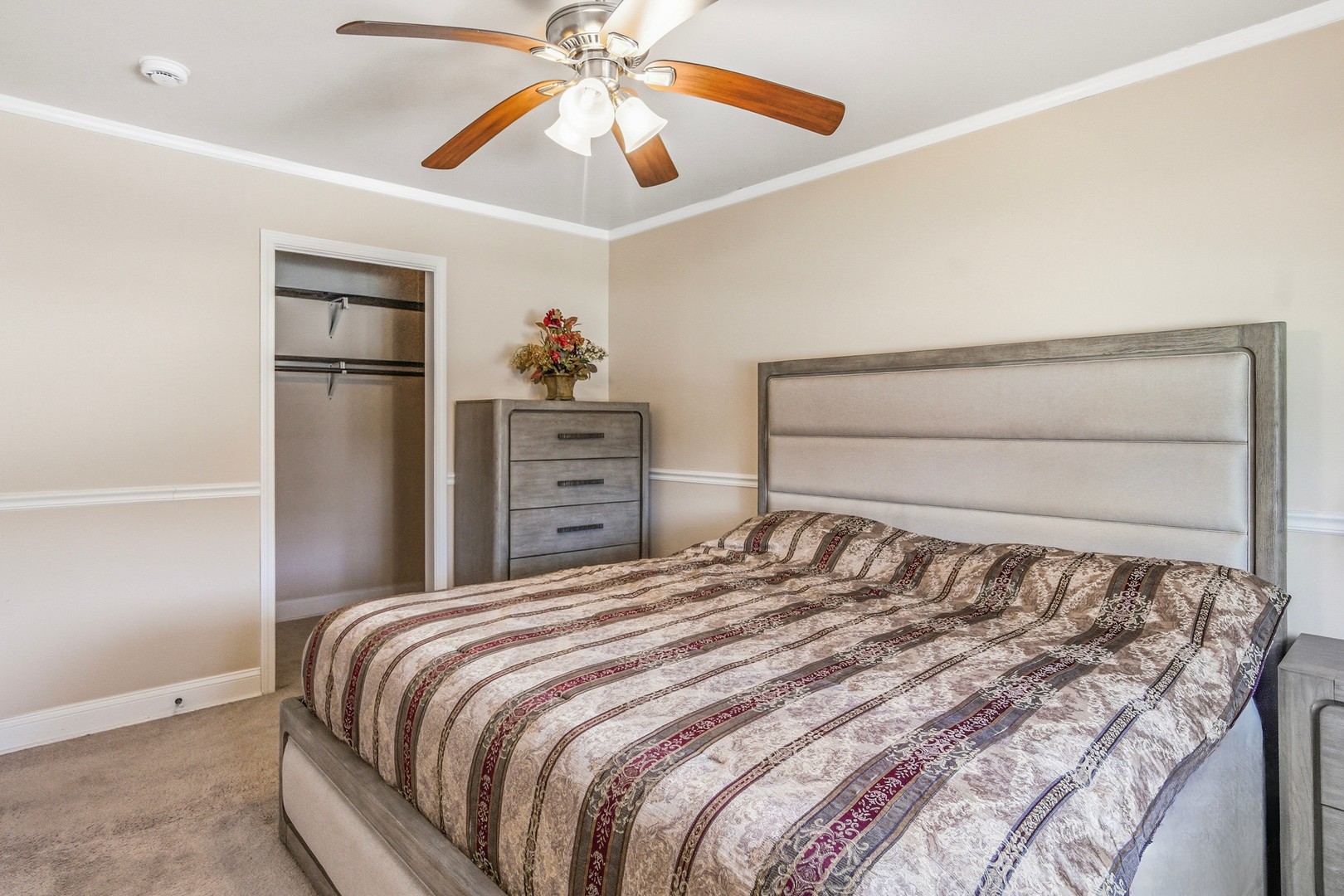 41 Willow Road, Matteson, IL 60443