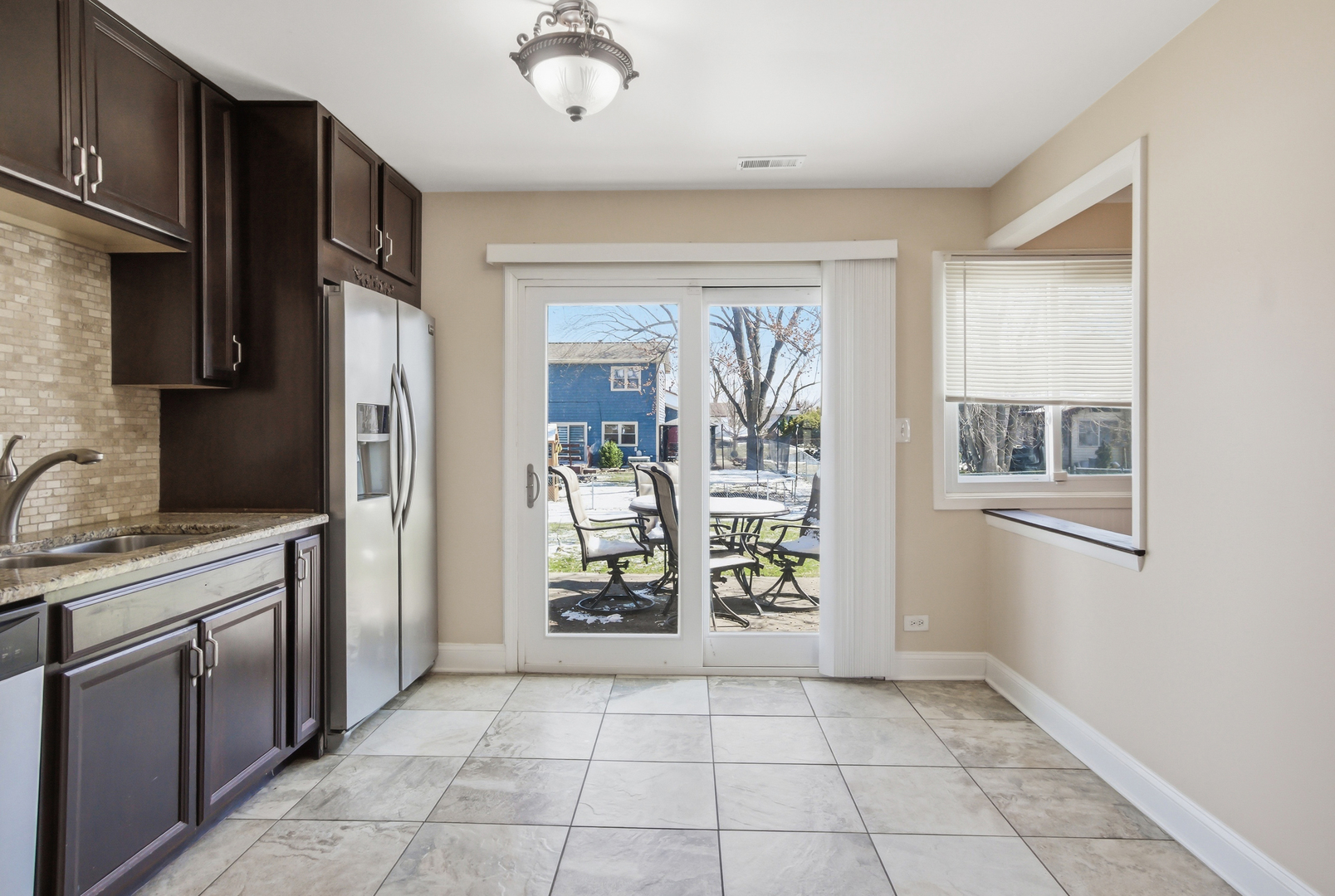 41 Willow Road, Matteson, IL 60443