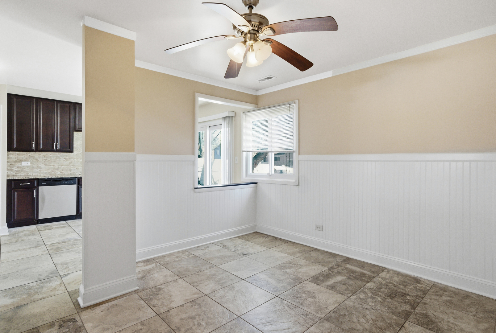 41 Willow Road, Matteson, IL 60443