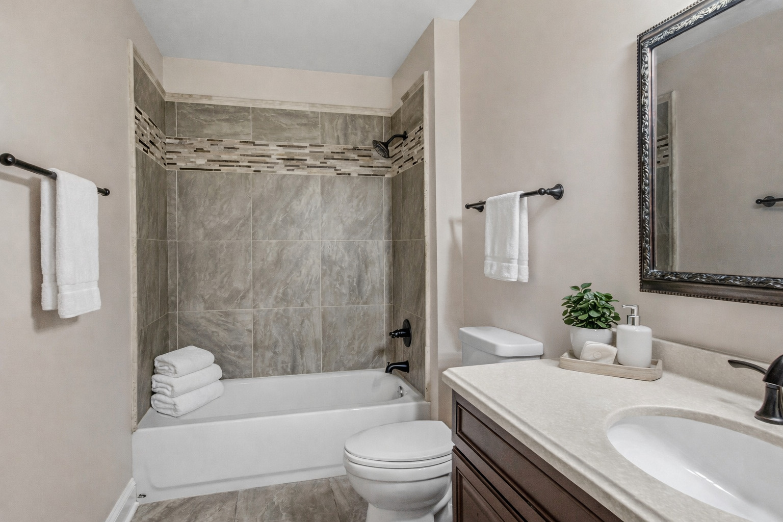 41 Willow Road, Matteson, IL 60443