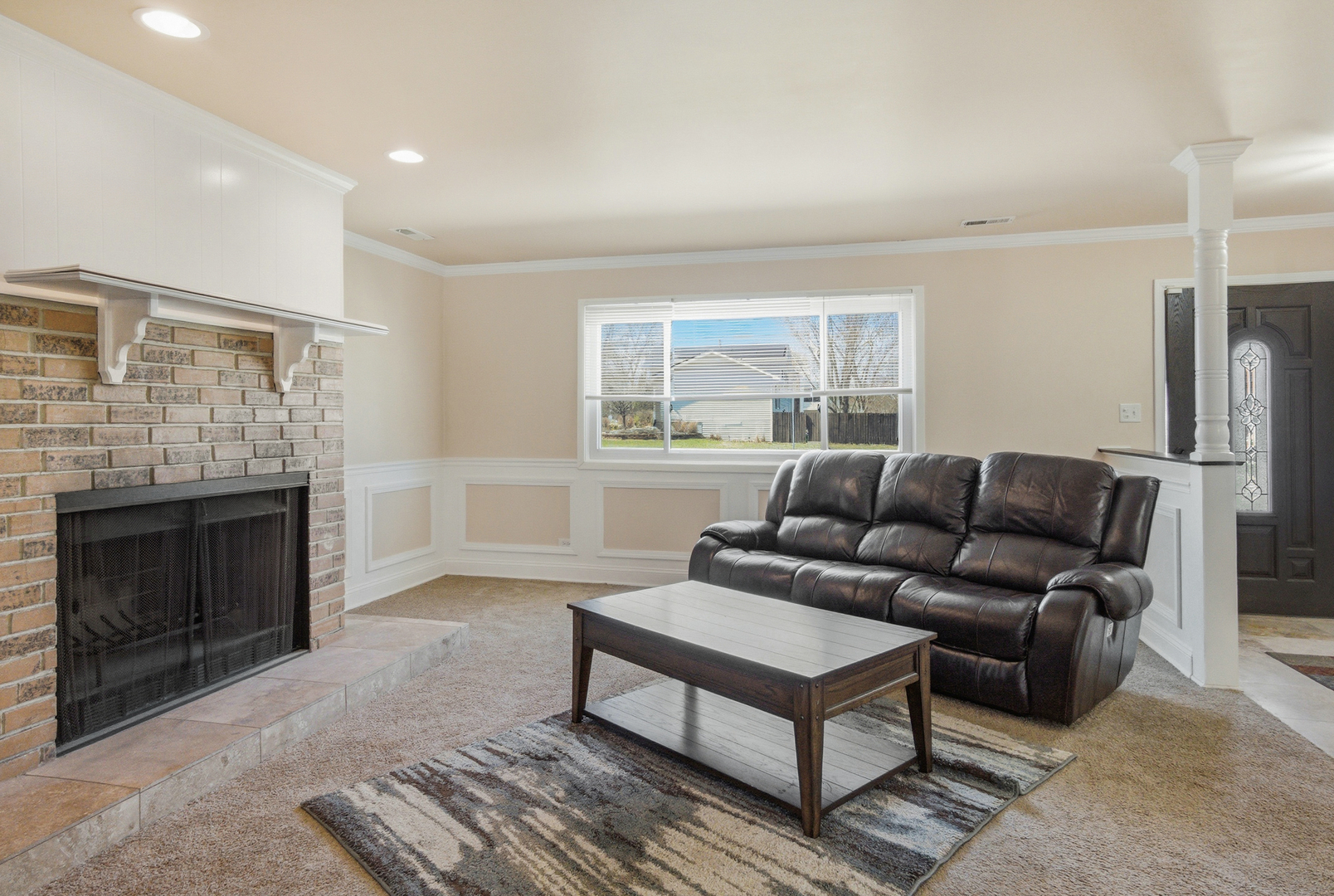 41 Willow Road, Matteson, IL 60443