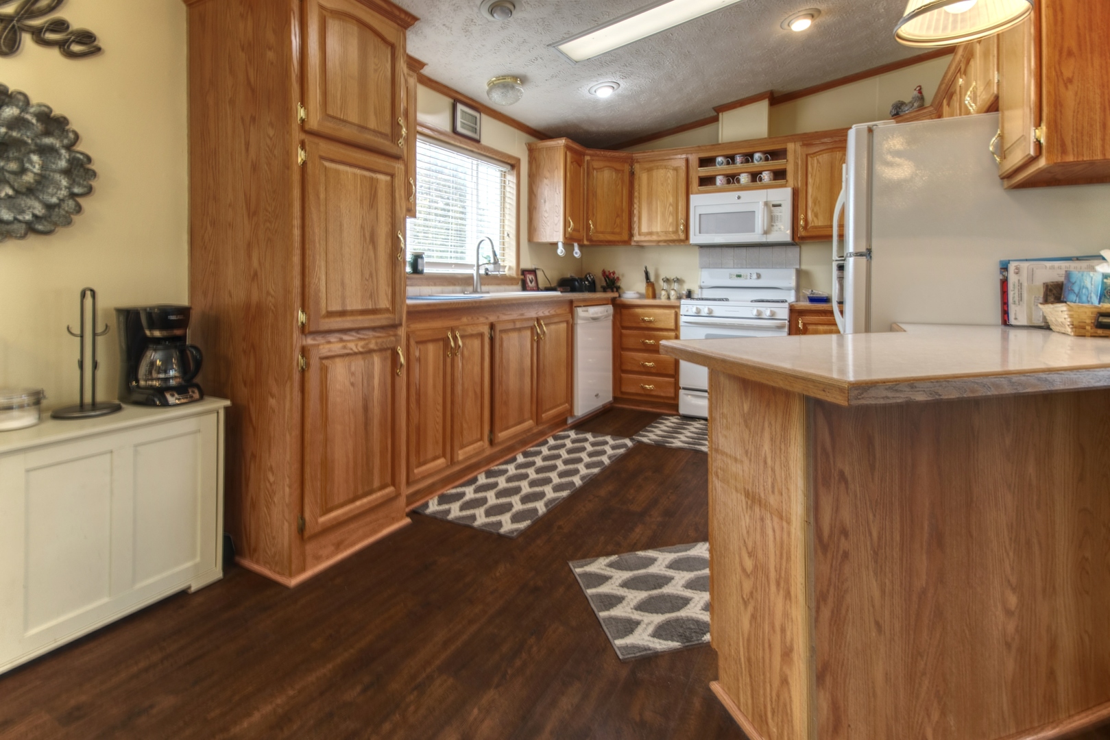 23031 S Glen Eagle Drive, Frankfort, IL 60423