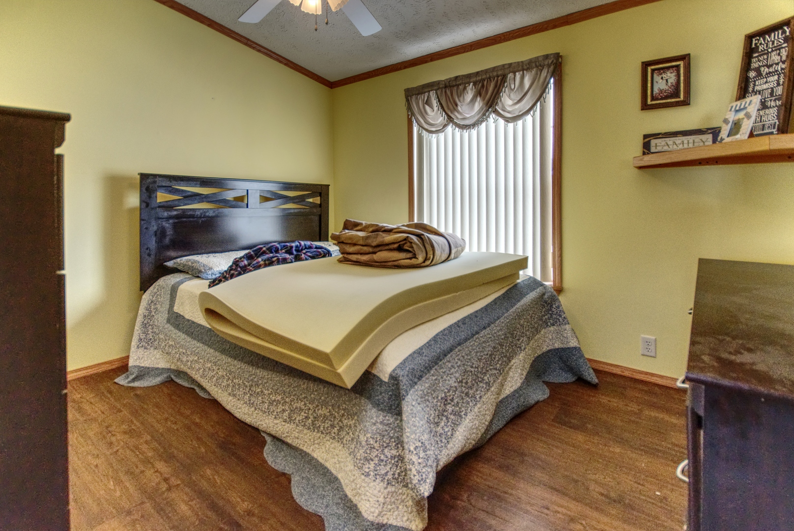 23031 S Glen Eagle Drive, Frankfort, IL 60423