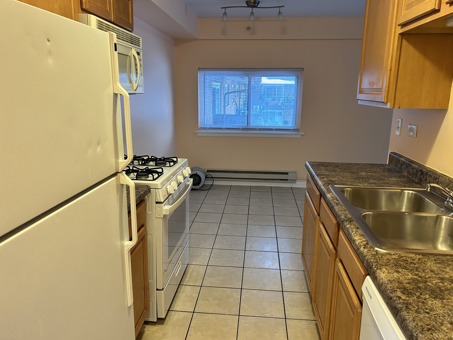 1845 White Chapel Drive #2A, Mount Prospect, IL 60056