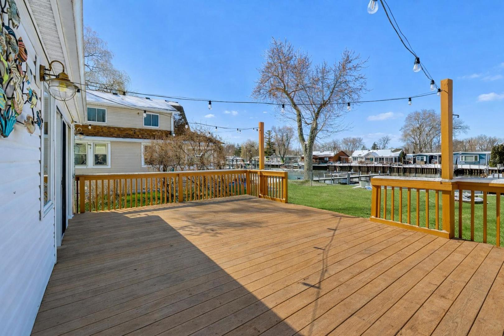 37464 N TERRACE Lane, Spring Grove, IL 60081