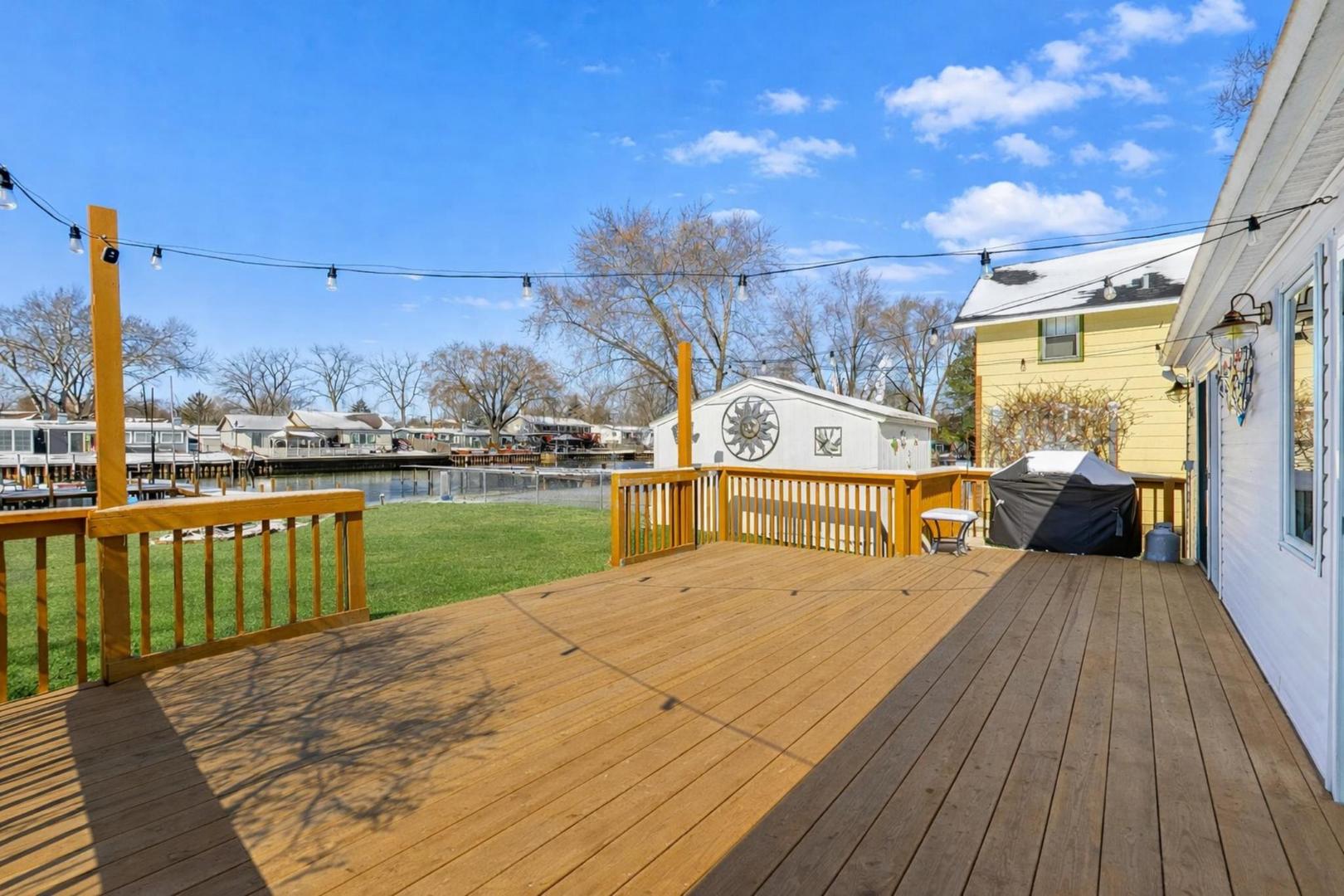 37464 N TERRACE Lane, Spring Grove, IL 60081