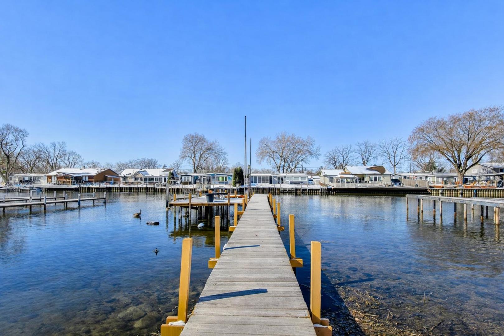 37464 N TERRACE Lane, Spring Grove, IL 60081