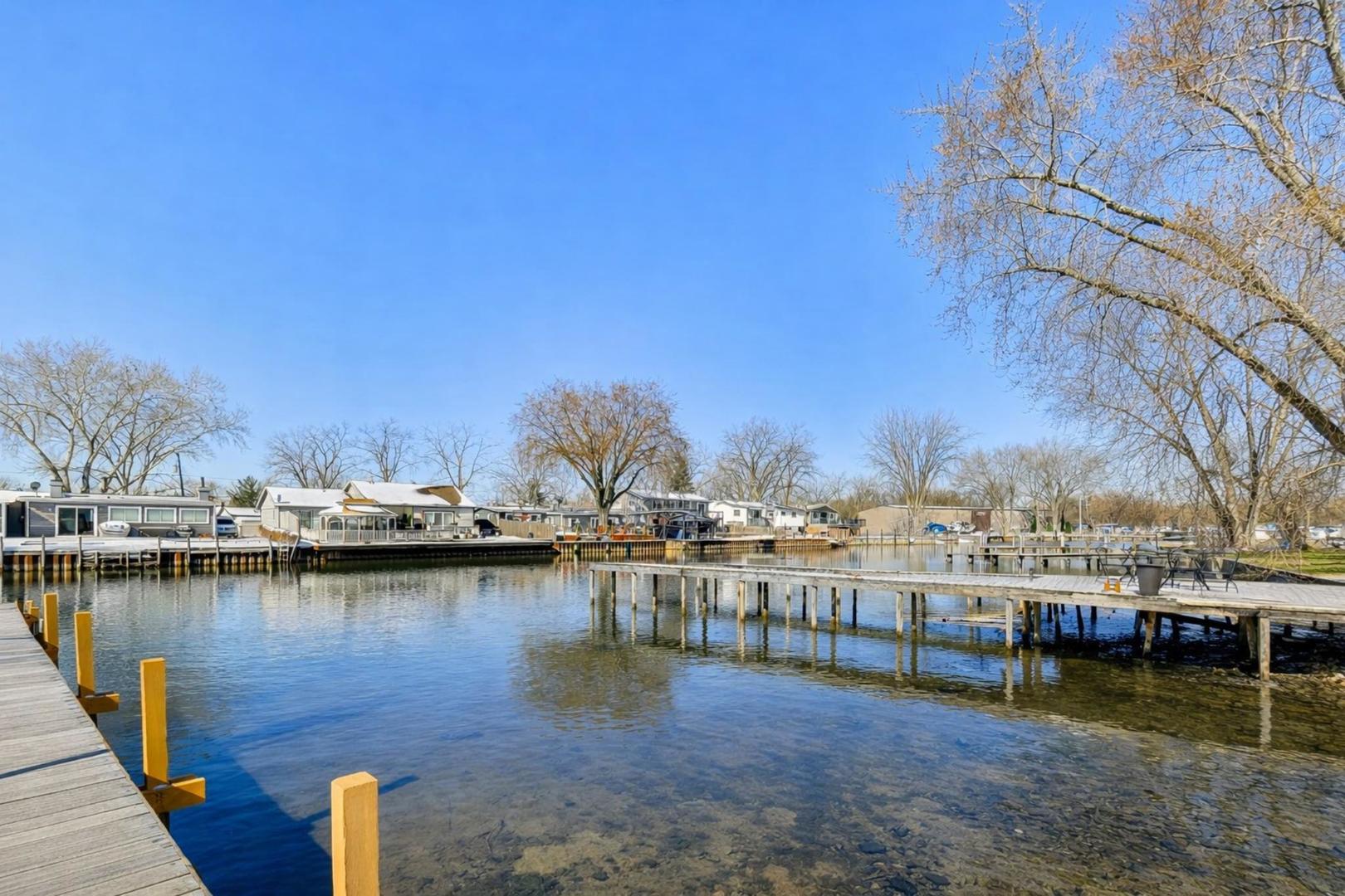 37464 N TERRACE Lane, Spring Grove, IL 60081