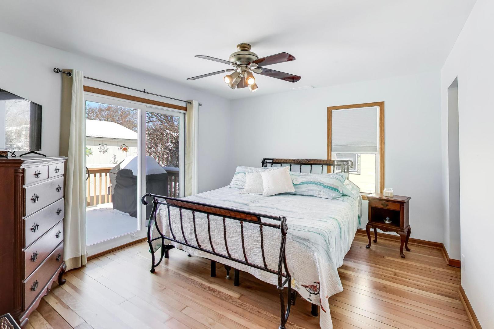 37464 N TERRACE Lane, Spring Grove, IL 60081