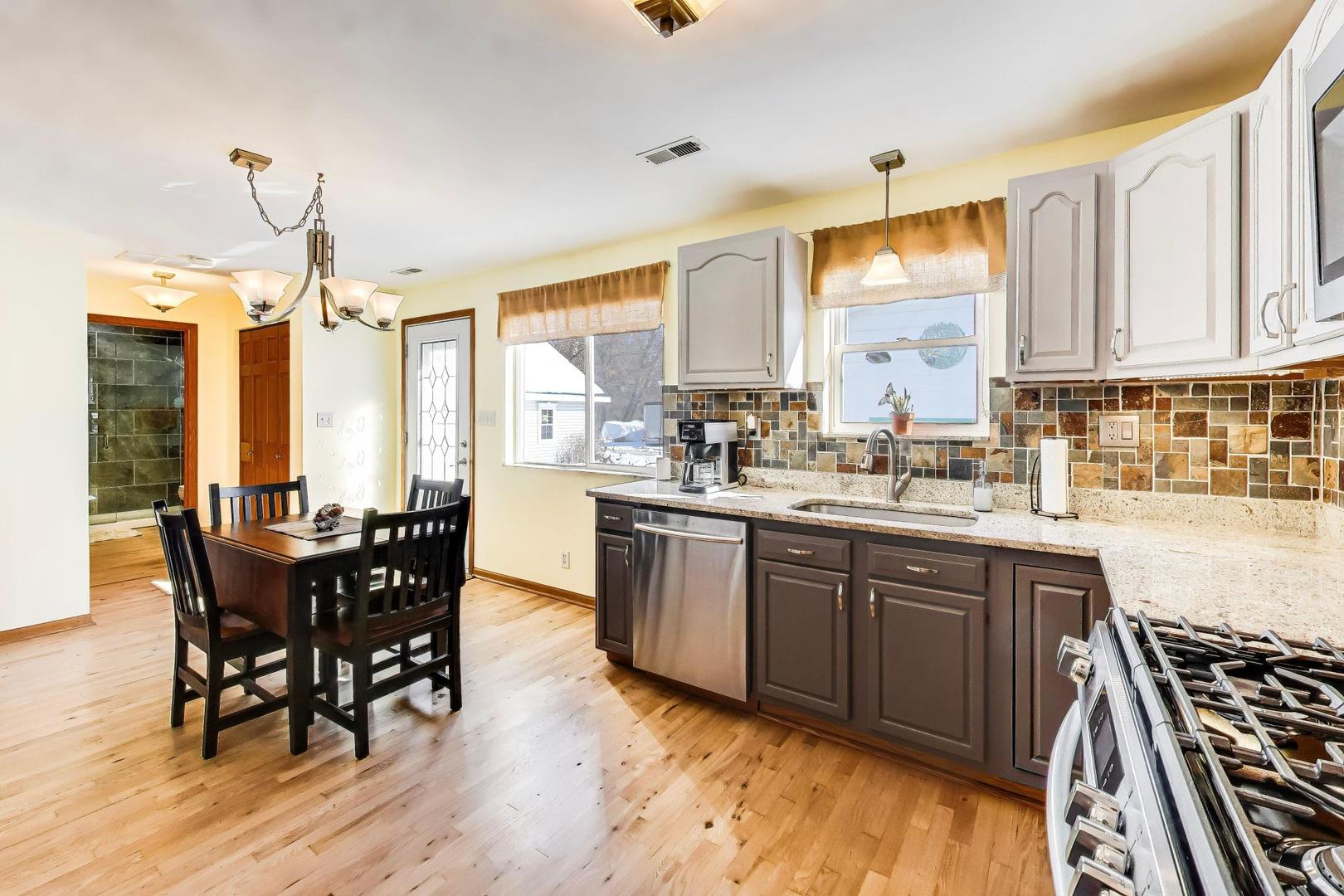 37464 N TERRACE Lane, Spring Grove, IL 60081