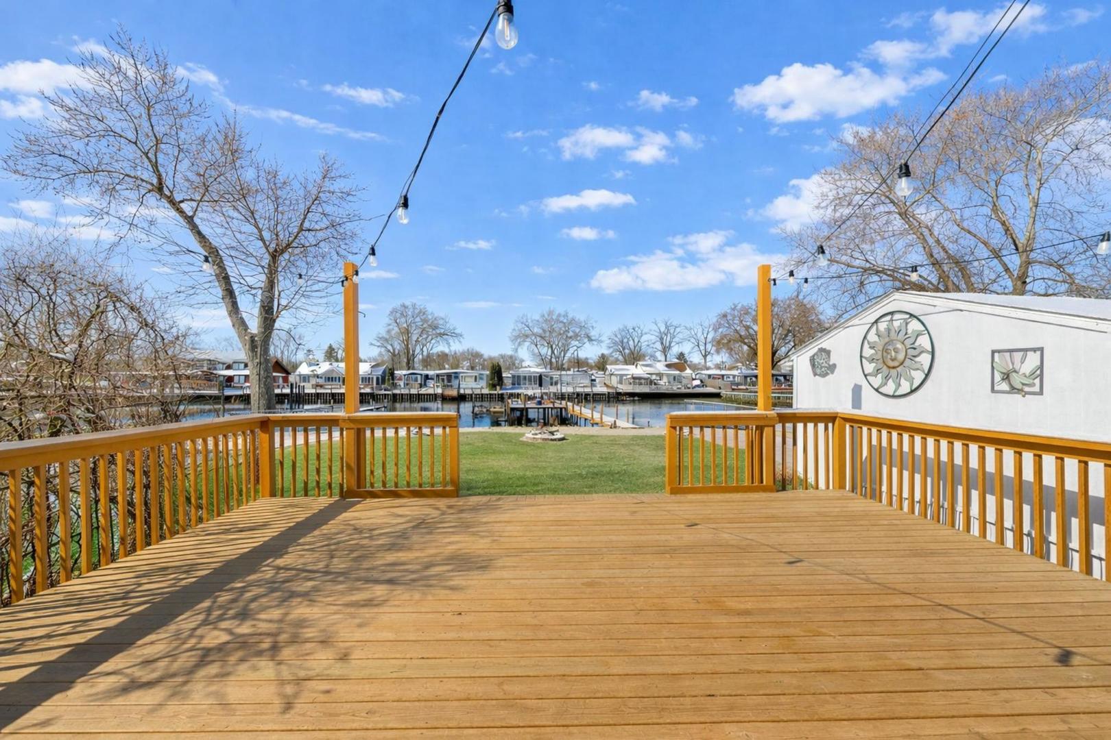 37464 N TERRACE Lane, Spring Grove, IL 60081