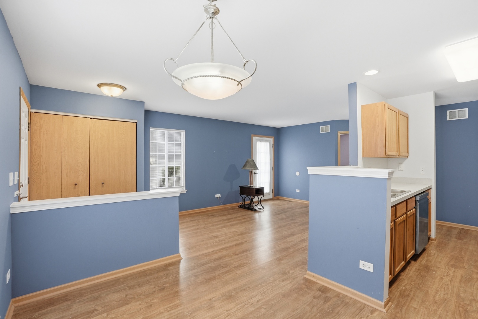 1552 Bluestem Lane, Minooka, IL 60447