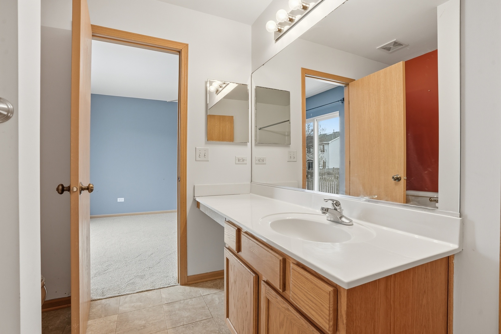 1552 Bluestem Lane, Minooka, IL 60447