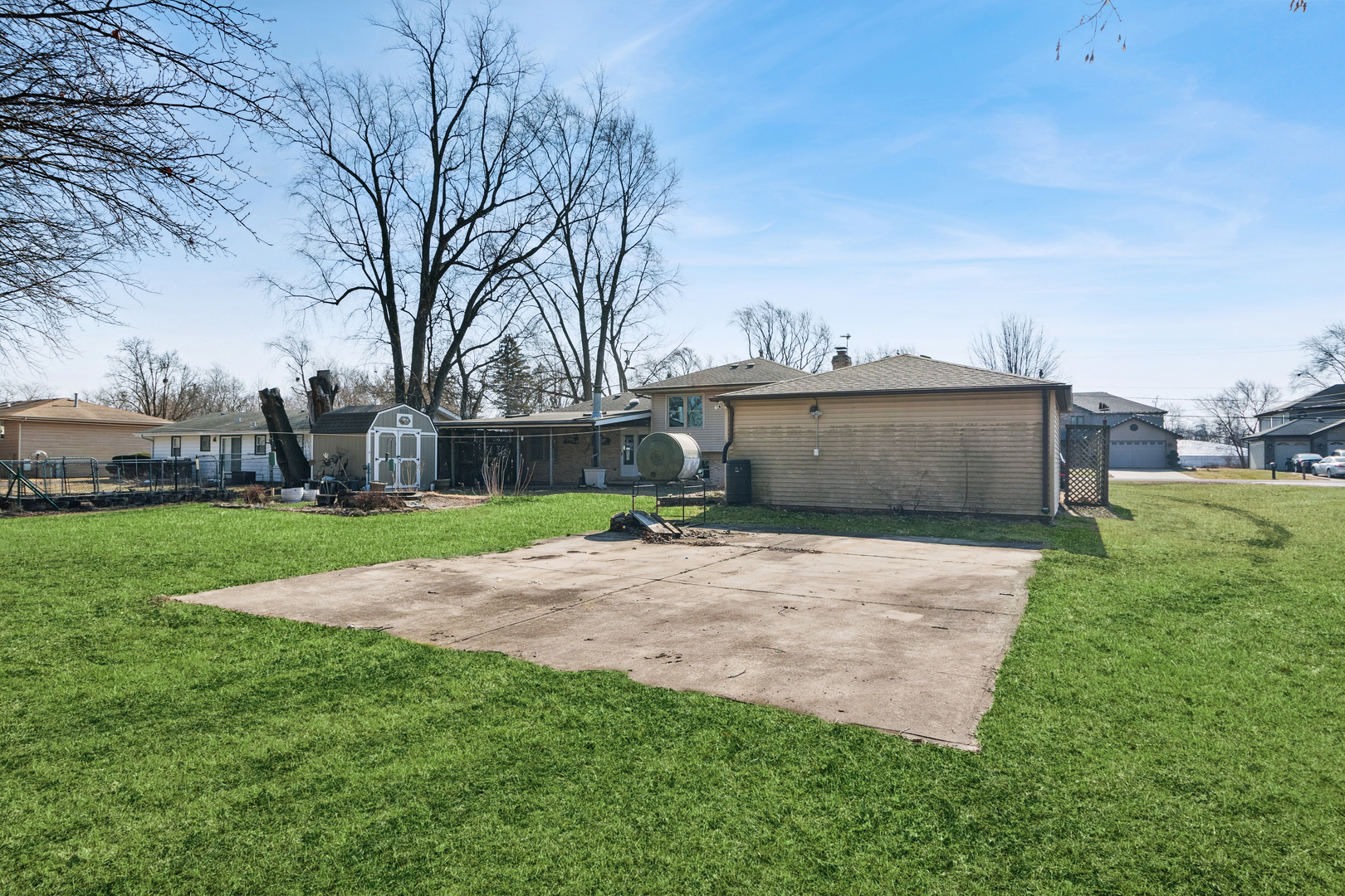 3900 W 155th Street, Markham, IL 60428