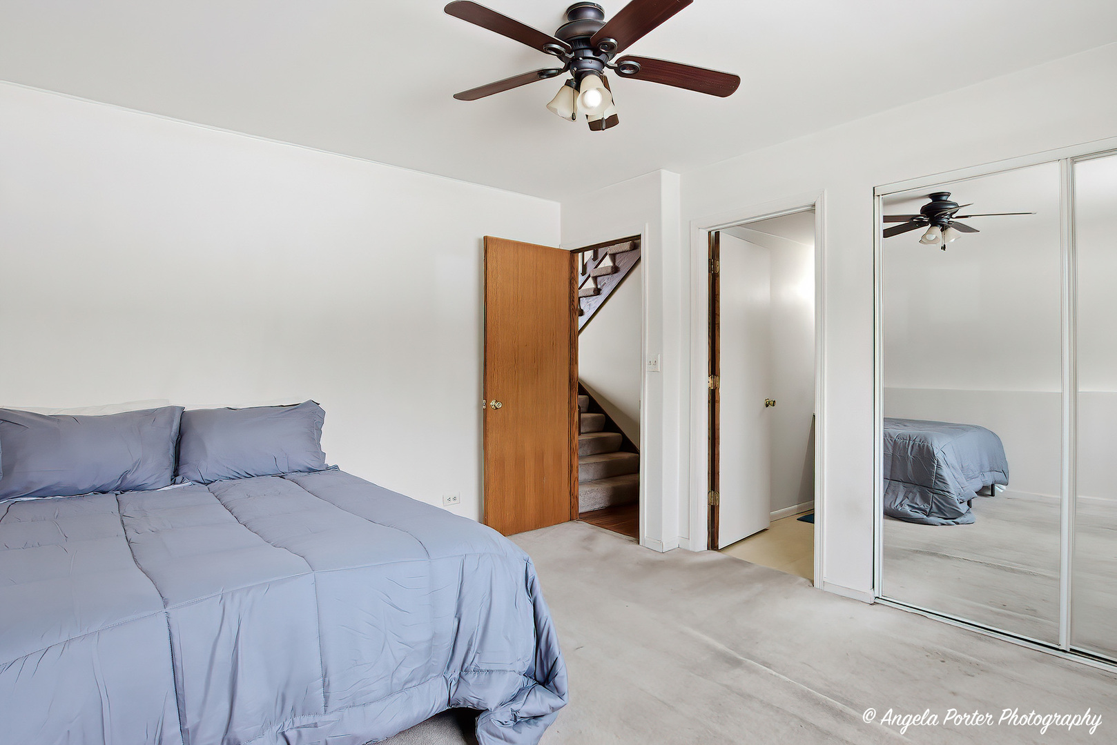 4704 Hartland Trail, McHenry, IL 60050